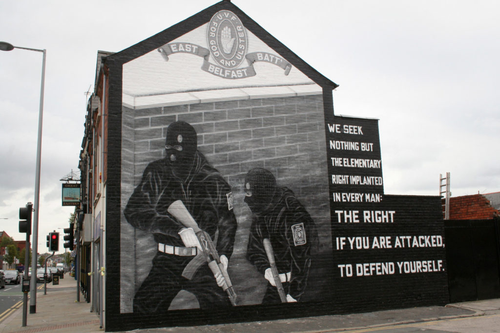 ira black wall mural Newtownards Road belfast northern ireland