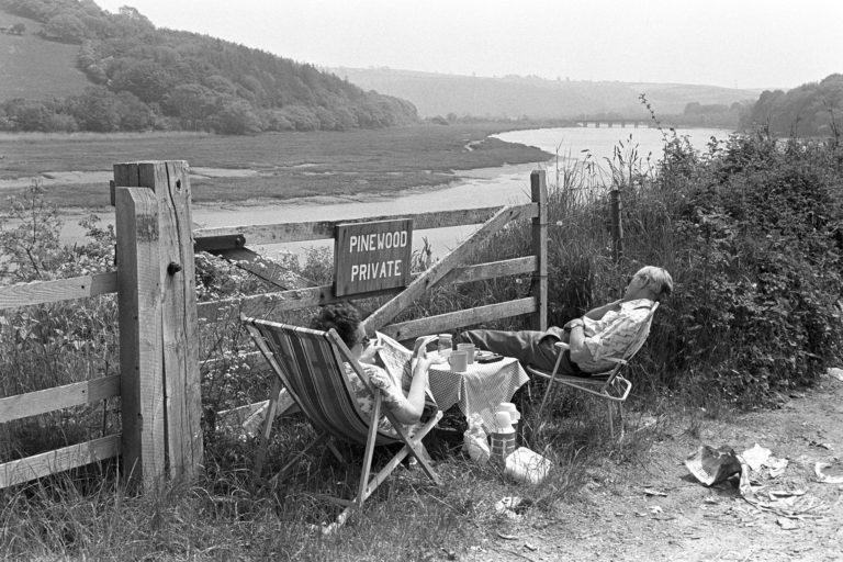 James Ravilious Picnic